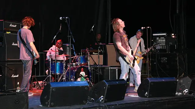 Soul Asylum Band Rock Alternatif Ini Ubah Musik Amerika dengan Momen Bersejarah Temukan Anak-anak yang Hilang