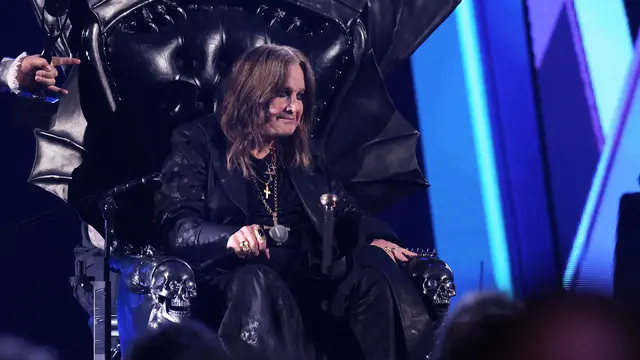 Ozzy Osbourne Sampaikan Ucapan Penuh Haru di Konser Terakhirnya, Dibanjiri Puluhan Ribu Hadirin