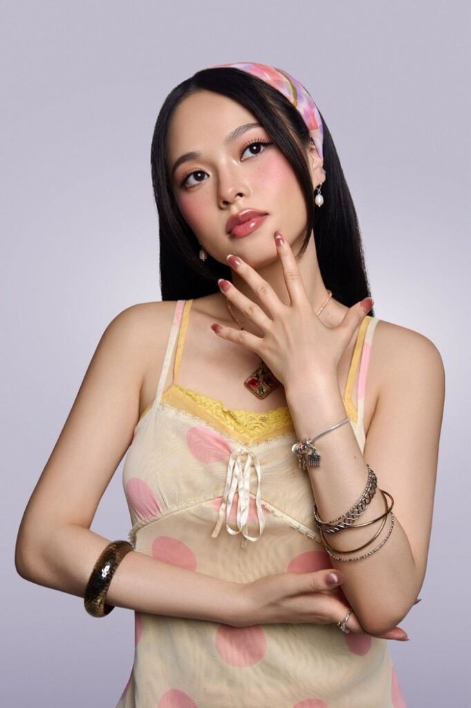 Musisi Singapura Elisha Danielle Debut di Indonesia, Bawa Pop Fresh dari BaliMusisi Singapura Elisha Danielle Debut di Indonesia, Bawa Pop Fresh dari Bali